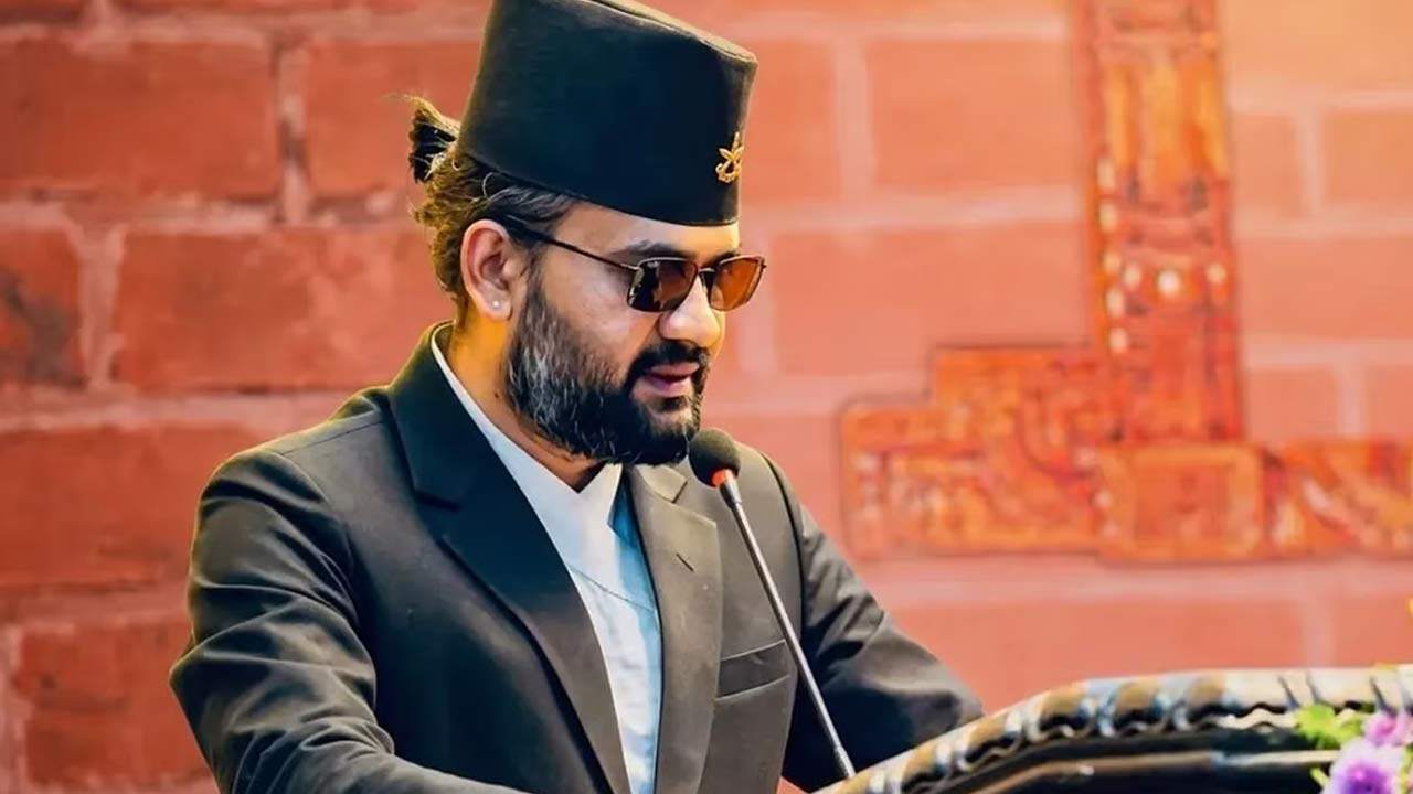 நேபாள நாட்டின் பிரதமராக பாலேந்திர ஷா பதவியேற்பு!