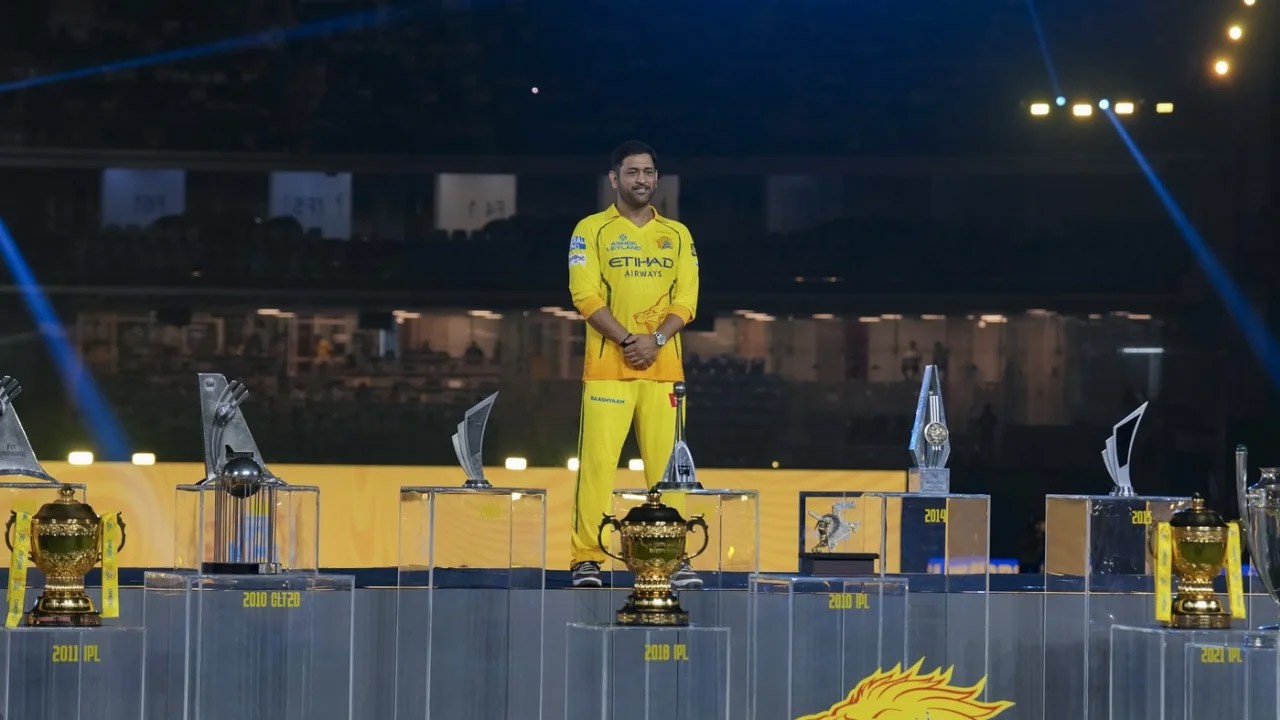 களமிறங்காமலேயே விடைபெறும் 'தல' தோனி? 