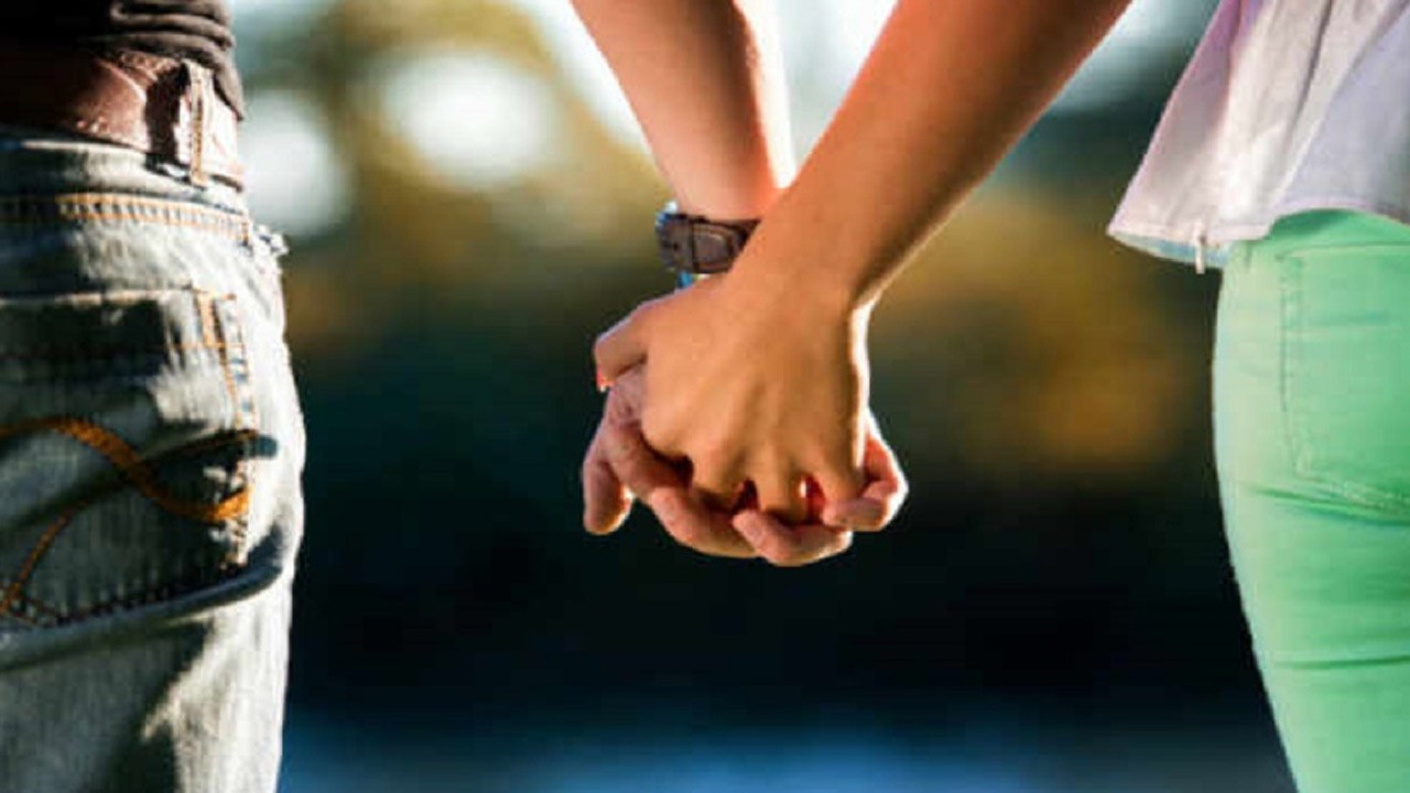 லிவ் - இன் உறவில் இருப்பவர்களுக்கும் திருமண அந்தஸ்து?