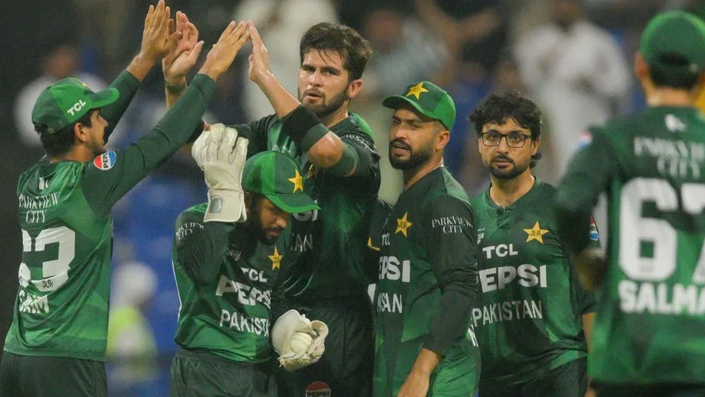 பிரபல பாகிஸ்தான் வீரருக்கு அபராதம்!