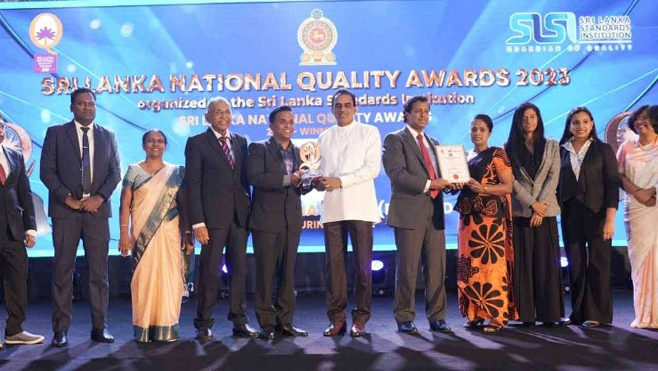 இலங்கையின் உயர்ந்த தர விருது வழங்கி ரிஸ்ட்பரி கௌரவிக்கப்பட்டுள்ளது பாரியளவு உற்பத்திக்கான தேசிய தர விருதை வென்றுள்ளது