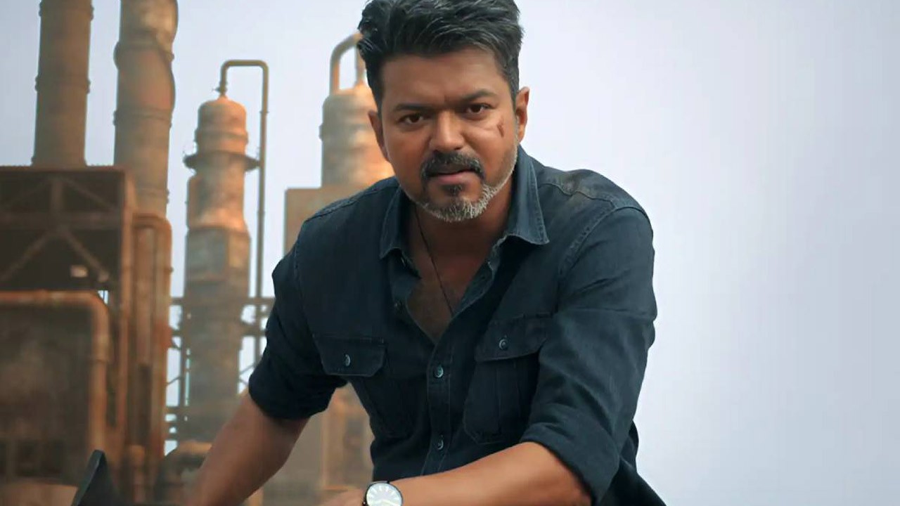 விஜய் வாய் திறக்காமல் இருக்க இதான் காரணமாம்!