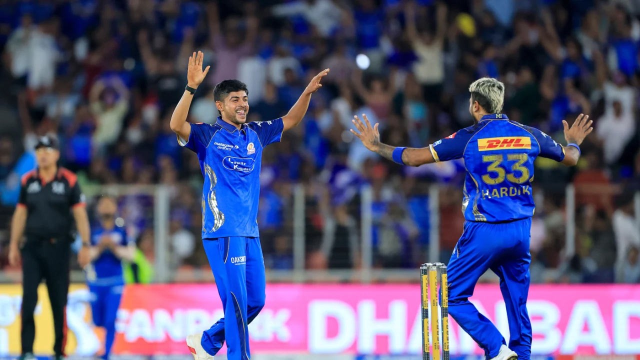 குஜராத்தை வீழ்த்தி மும்பை அபார வெற்றி!