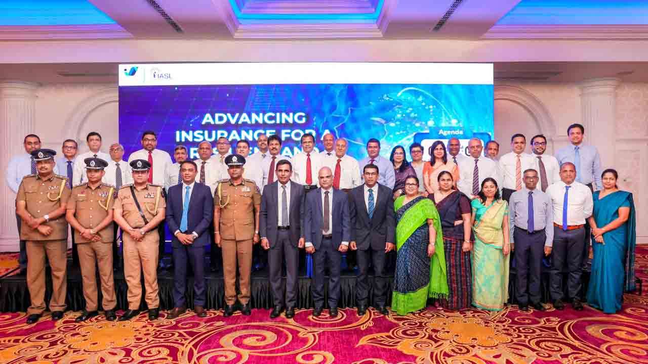 காப்புறுதித் துறை மேம்பாட்டு செயல் திட்டத்தை ஒன்றிணைந்து வெளியிட்ட IRCSL மற்றும் IASL