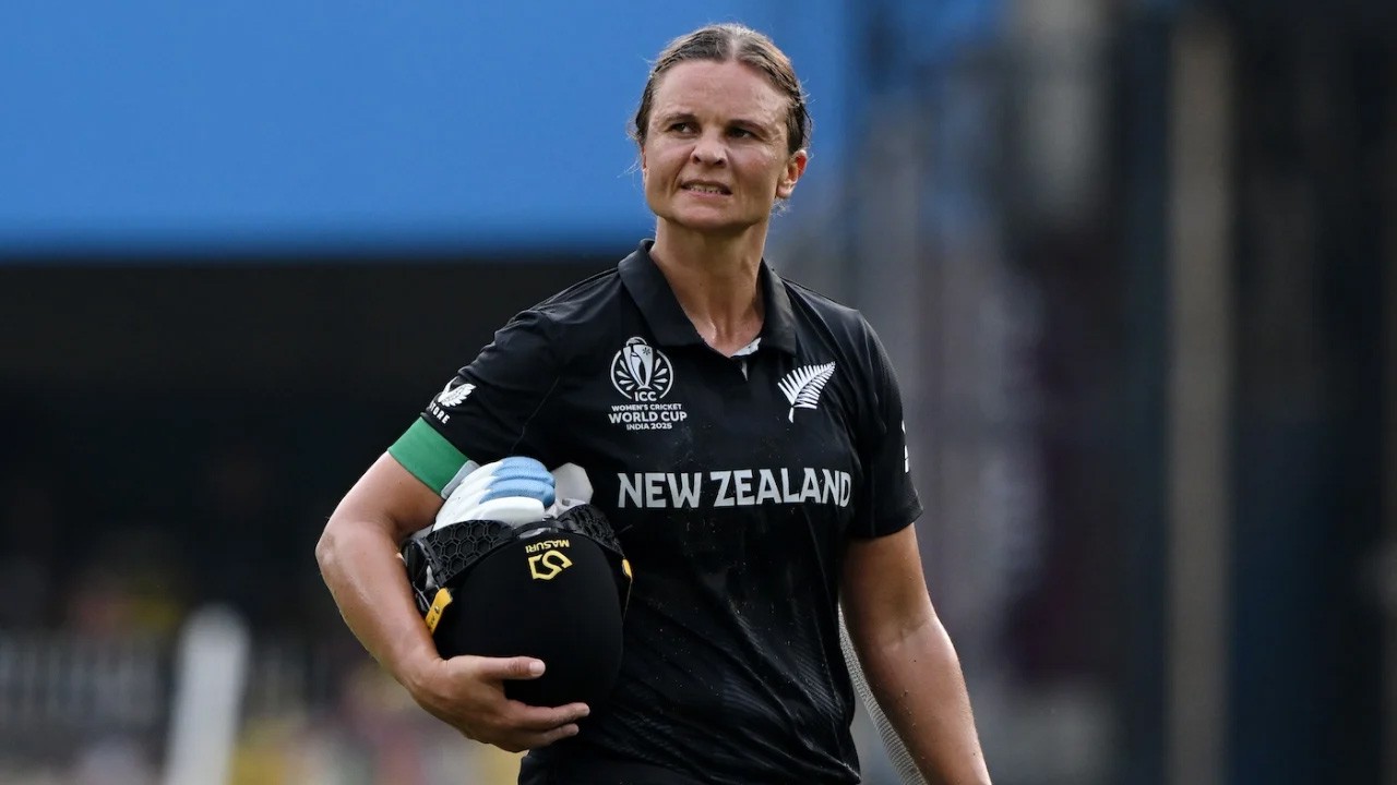 திடீர் ஓய்வை அறிவித்த நியூசிலாந்து வீராங்கனை!