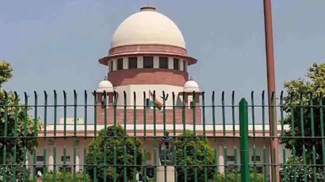 15 வயது சிறுமியின் கர்ப்பம் - இந்திய மத்திய அரசை சாடிய உச்ச நீதிமன்றம்!