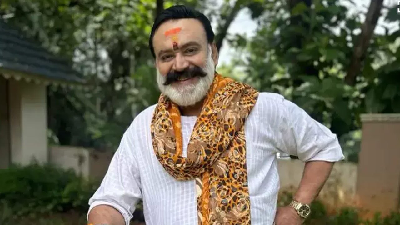 பிரபல நடிகர் வீதி விபத்தில் உயிரிழப்பு! 