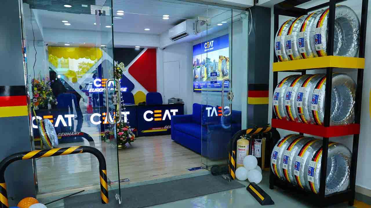சியெட், கொழும்பு 6 இல் உள்ள Olympic Tyre House-இல் உயர்தர Shop-in-Shop நிலையத்தை திறந்துள்ளுது