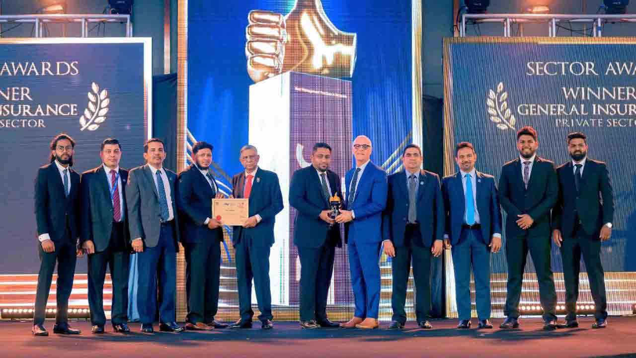 முகாமைத்துவ நடைமுறைகளில் சிறப்பிற்காக அமானா தகாஃபுலின் மருத்துவ உரிமை கோரல்கள் குழு அங்கீகாரம் பெற்றது