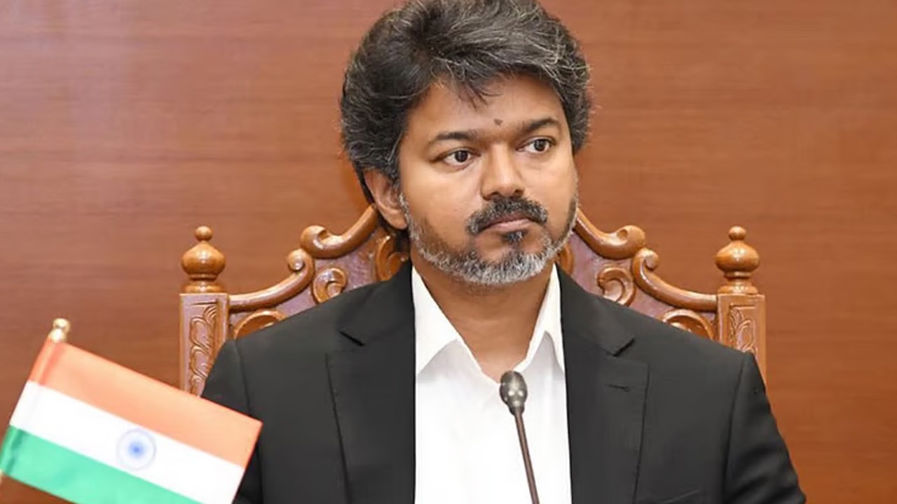 மோடியை சந்திக்க டெல்லி செல்கிறார் விஜய்!