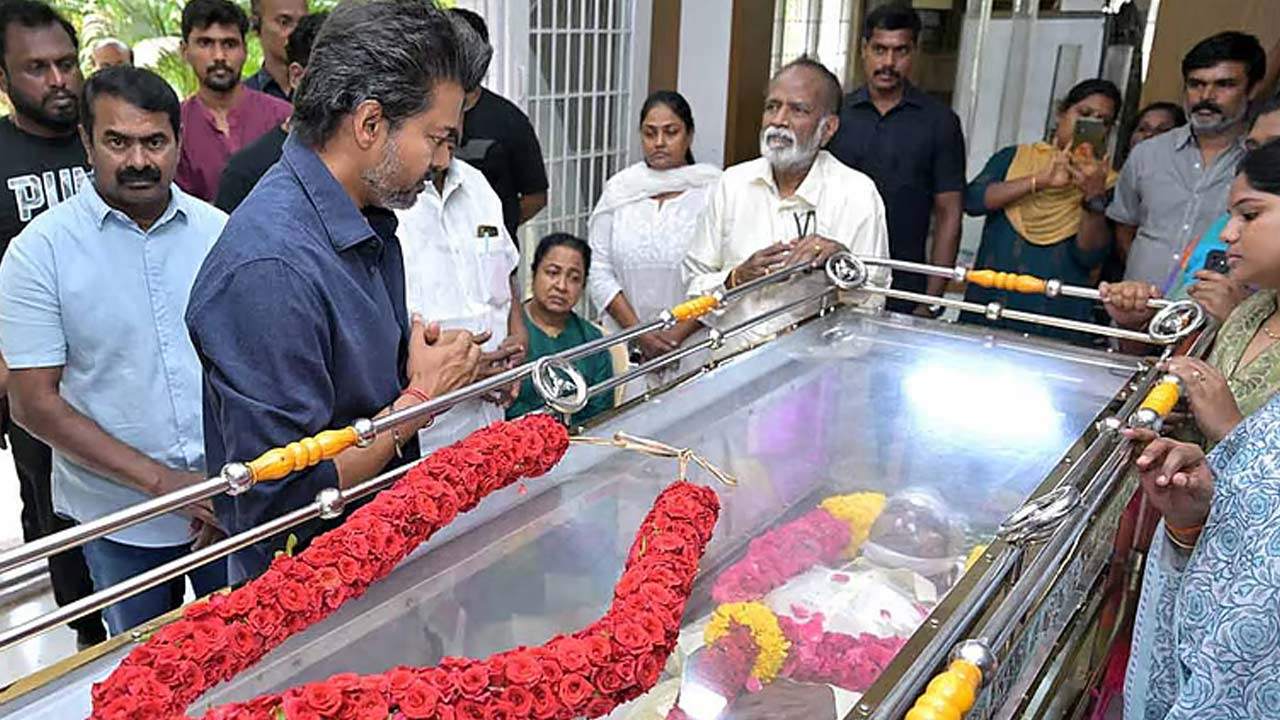 இயக்குநர் பாரதிராஜா மறைவு தமிழ்த் திரையுலகிற்கு ஈடுசெய்ய முடியாத பேரிழப்பு!