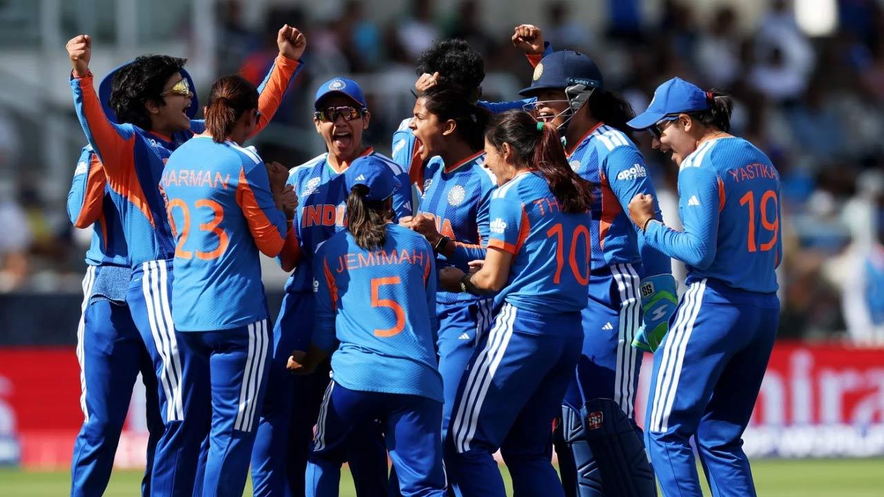 உலகக் கிண்ணத்தில் இருந்து வெளியேறியது இந்தியா!