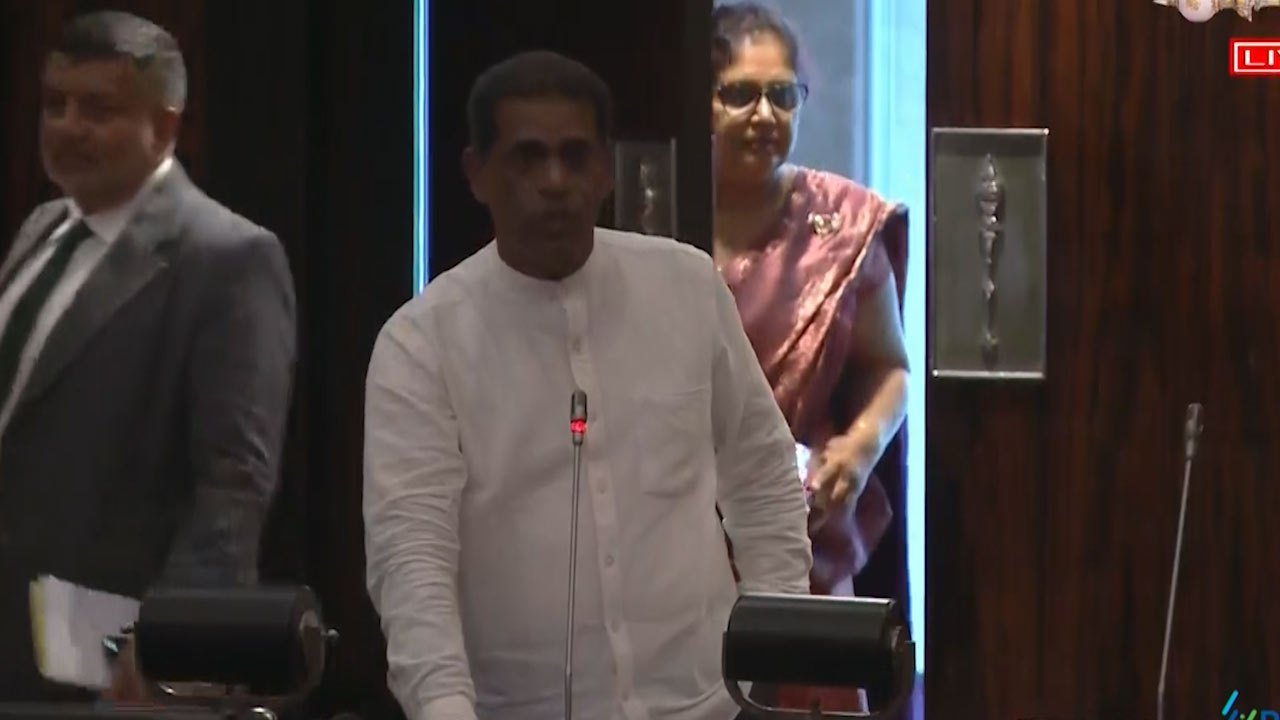 கம்மன்பிலவின் புத்தக வெளியீட்டுக்குச் சஜித் சென்றதை விளக்க முடியுமா?