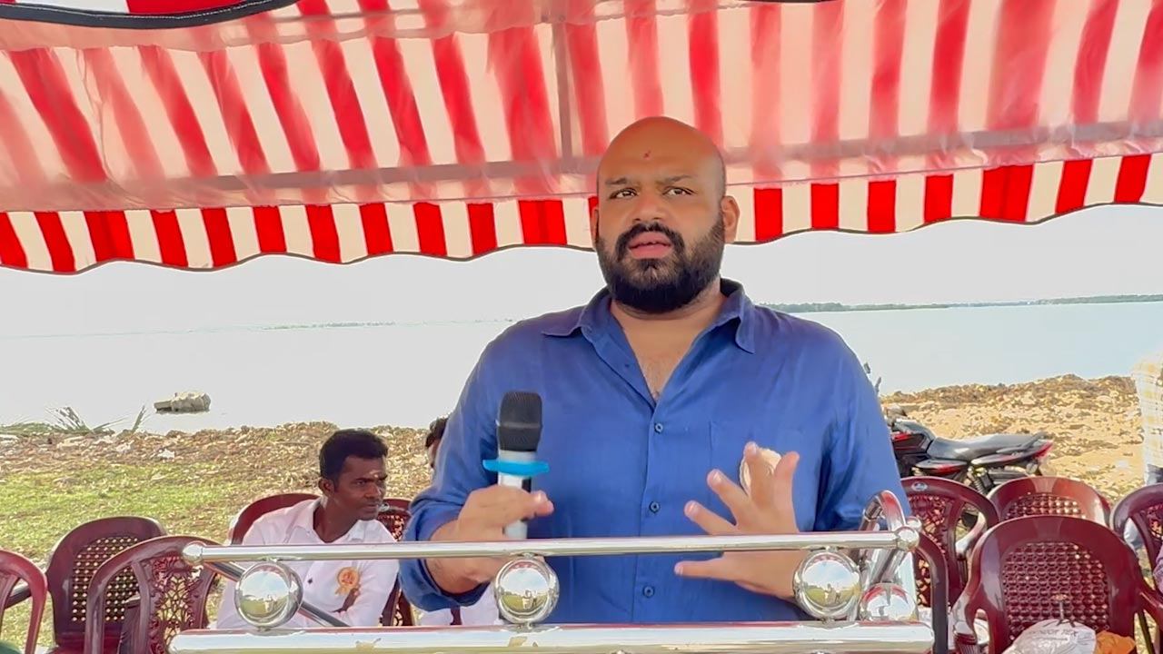 தமிழ் மக்கள் ஒன்றுபடுவதை சிலர் திட்டமிட்டு தடுக்கின்றனர்!