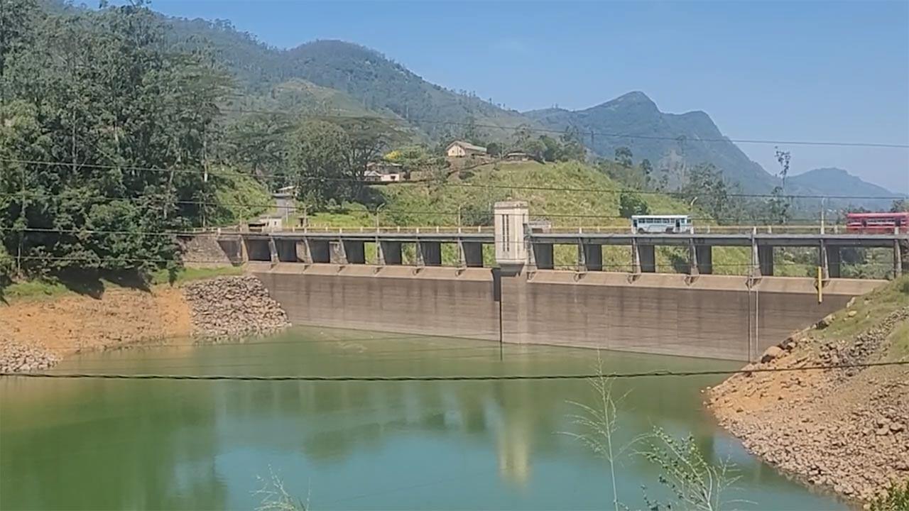 காசல்ரி நீர்த்தேக்கத்தின் நீர்மட்டம் 40 அடி வீழ்ச்சி!