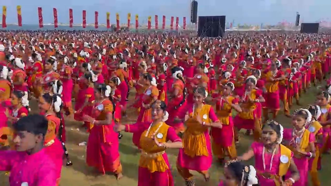 காலி முகத்திடலில் அரங்கேறிய கின்னஸ் சாதனை!
