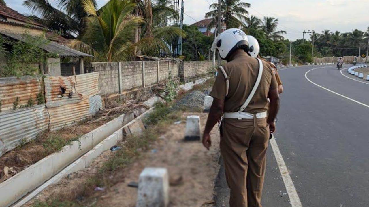பெண் பலி, சிறுவர்கள் உட்பட நால்வர் படுகாயம்!